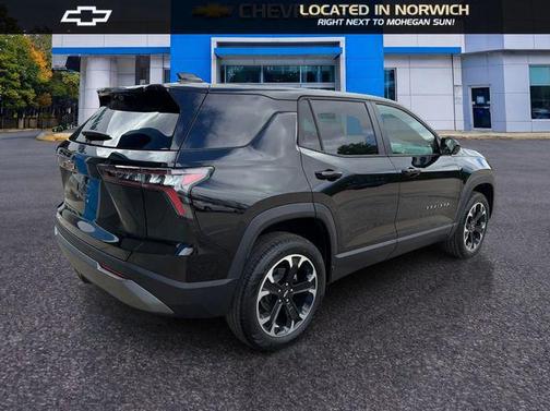 Mosaic Black Metallic 2026 Chevrolet Equinox 1LT