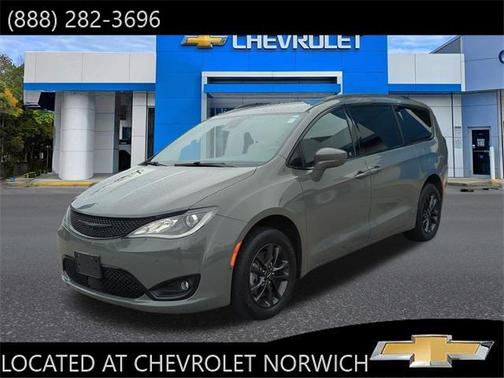 2020 Chrysler Pacifica L