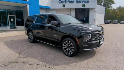 2025 Chevrolet Suburban 4WD High Country