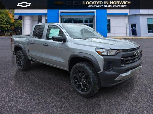Sterling Gray Metallic 2026 Chevrolet Colorado Trail Boss