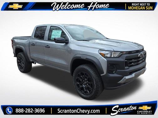 Sterling Gray Metallic 2026 Chevrolet Colorado Trail Boss