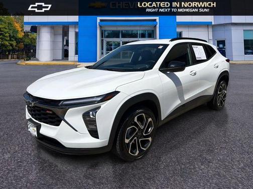 Summit White 2024 Chevrolet Trax FWD 2RS