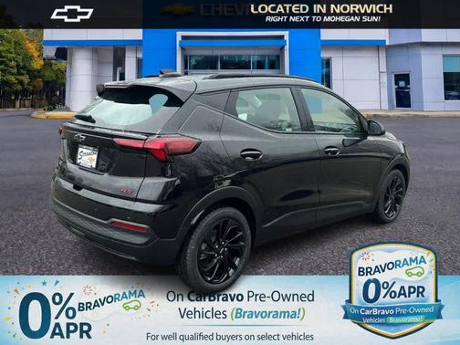 Mosaic Black Metallic 2027 Chevrolet Bolt RS