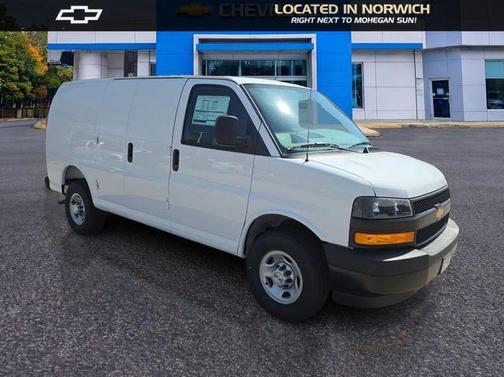 Summit White 2026 Chevrolet Express 2500 Work Van