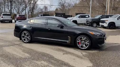 2019 Kia Stinger GT2