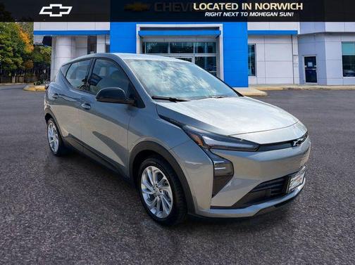 Sterling Gray Metallic 2027 Chevrolet Bolt LT FWD