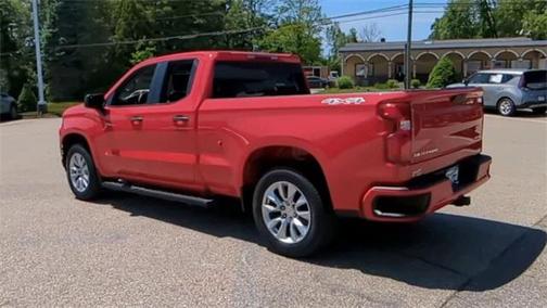2022 Chevrolet Silverado 1500 Custom