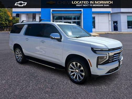 Polar White Tricoat 2026 Chevrolet Suburban Premier