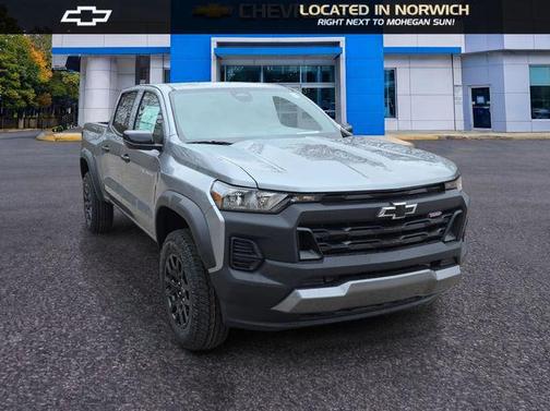 Sterling Gray Metallic 2026 Chevrolet Colorado Trail Boss
