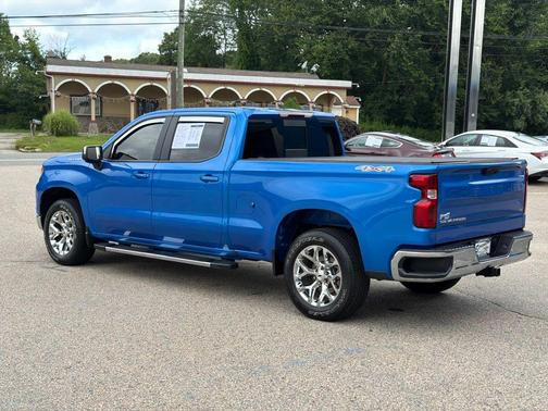 Riptide Blue Metallic 2026 Chevrolet Silverado 1500 LT