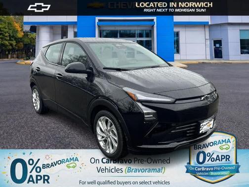 Mosaic Black Metallic 2027 Chevrolet Bolt LT