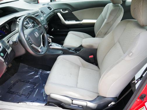 Photo 4 of 22 of 2015 Honda Civic LX