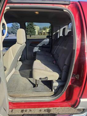2006 Dodge Ram 2500 SLT Mega Cab