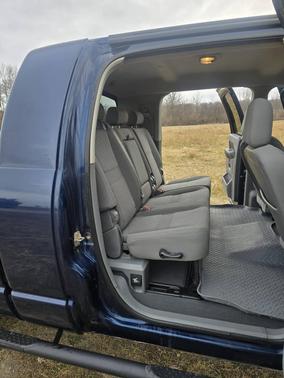 2009 Dodge Ram 2500 SLT Mega Cab