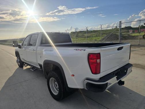 2021 Chevrolet Silverado 3500 LT
