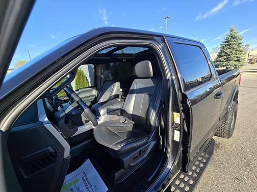 2022 Ford F-350 Lariat