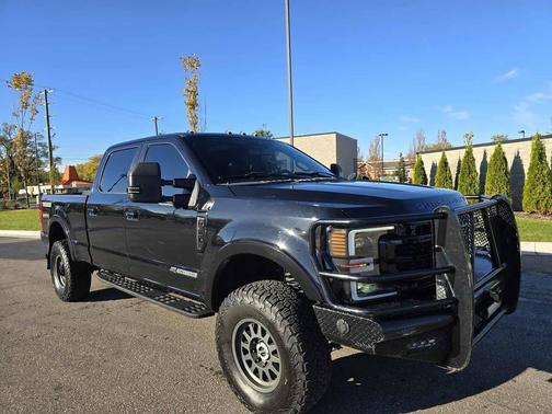 2022 Ford F-350 Lariat