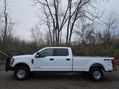 2022 Ford F-250 XL