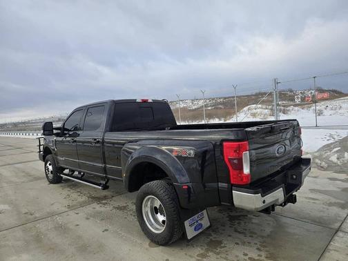 2017 Ford F-350 Lariat