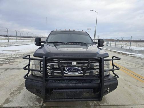 2017 Ford F-350 Lariat