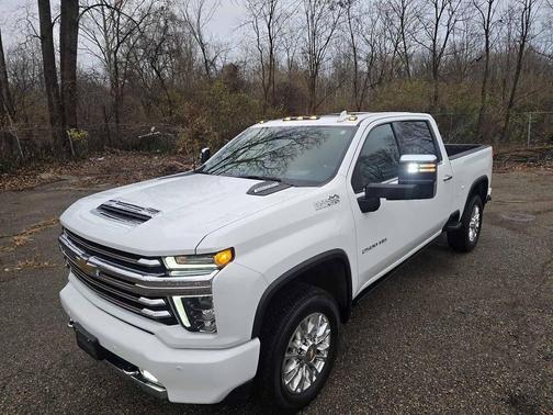 2022 Chevrolet Silverado 2500 High Country