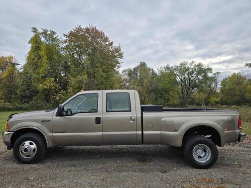 2002 Ford F-350 Lariat