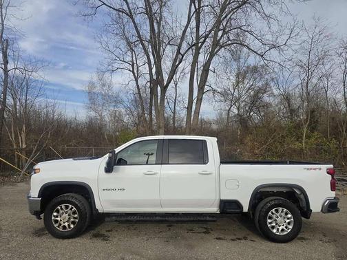 2021 Chevrolet Silverado 2500 LT
