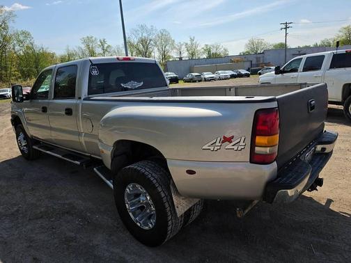 Gray 2006 Chevrolet Silverado 3500 LT Crew Cab