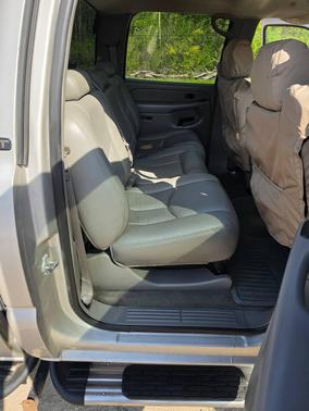 Gray 2006 Chevrolet Silverado 3500 LT Crew Cab
