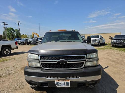 Gray 2006 Chevrolet Silverado 3500 LT Crew Cab