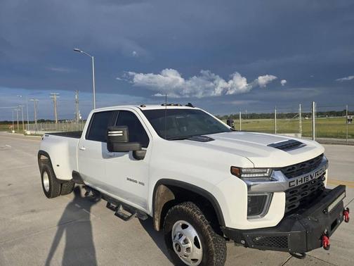 2021 Chevrolet Silverado 3500 LT