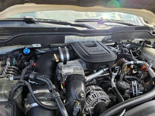 Summit White 2015 Chevrolet Silverado 2500 LTZ