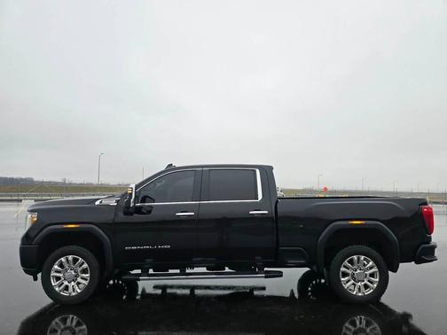 2020 GMC Sierra 2500 Denali