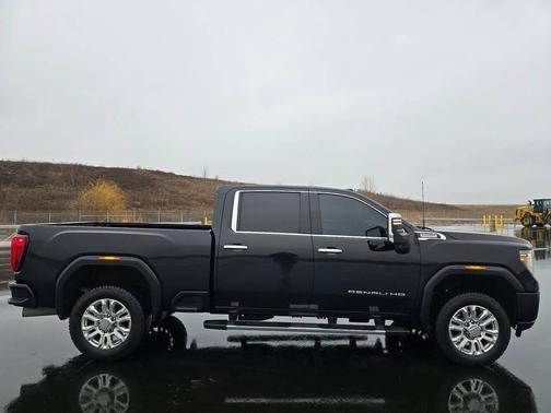 2020 GMC Sierra 2500 Denali