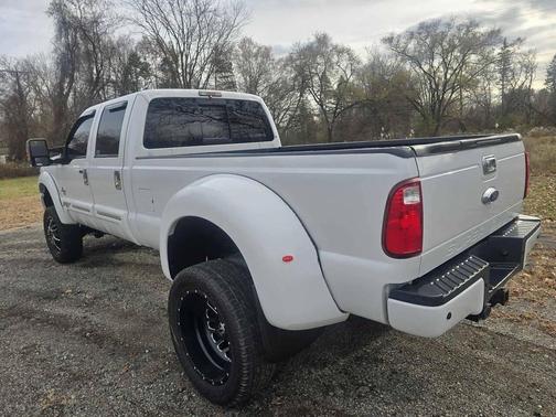 2015 Ford F-350 Lariat