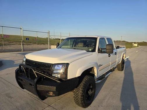 2006 Chevrolet Silverado 2500 LT H/D Crew Cab