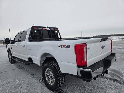 2022 Ford F-350 XLT