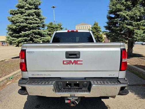 Quicksilver Metallic 2019 GMC Sierra 2500 SLT