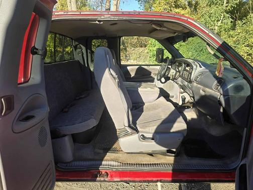 2000 Dodge Ram 2500 Base