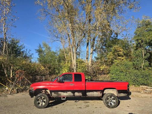 2000 Dodge Ram 2500 Base