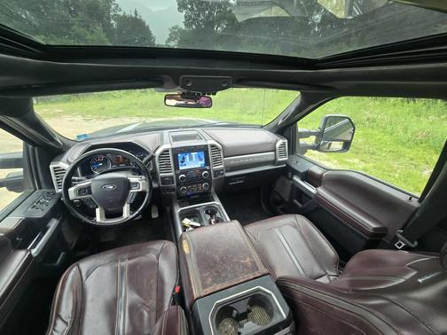 2017 Ford F-350 Platinum