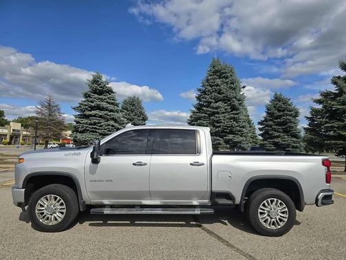 2022 Chevrolet Silverado 3500 High Country