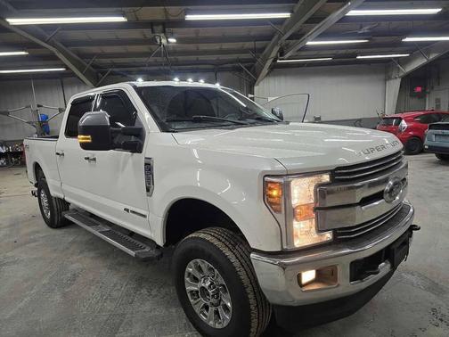 2017 Ford F-250 Lariat
