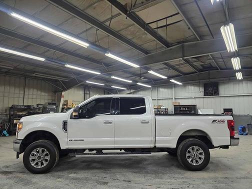 2017 Ford F-250 Lariat