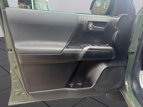 2021 Toyota Tacoma TRD Off Road