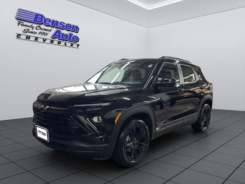 Mosaic Black Metallic 2026 Chevrolet Trailblazer LT SUV