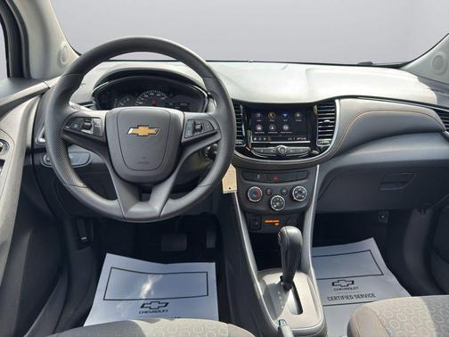 2022 Chevrolet Trax LS