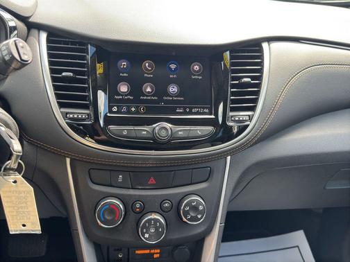 2022 Chevrolet Trax LS