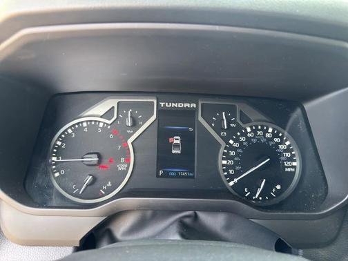 2024 Toyota Tundra SR5