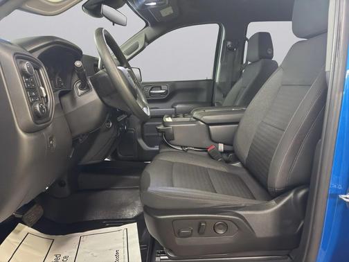 2022 Chevrolet Silverado 1500 Custom Trail Boss